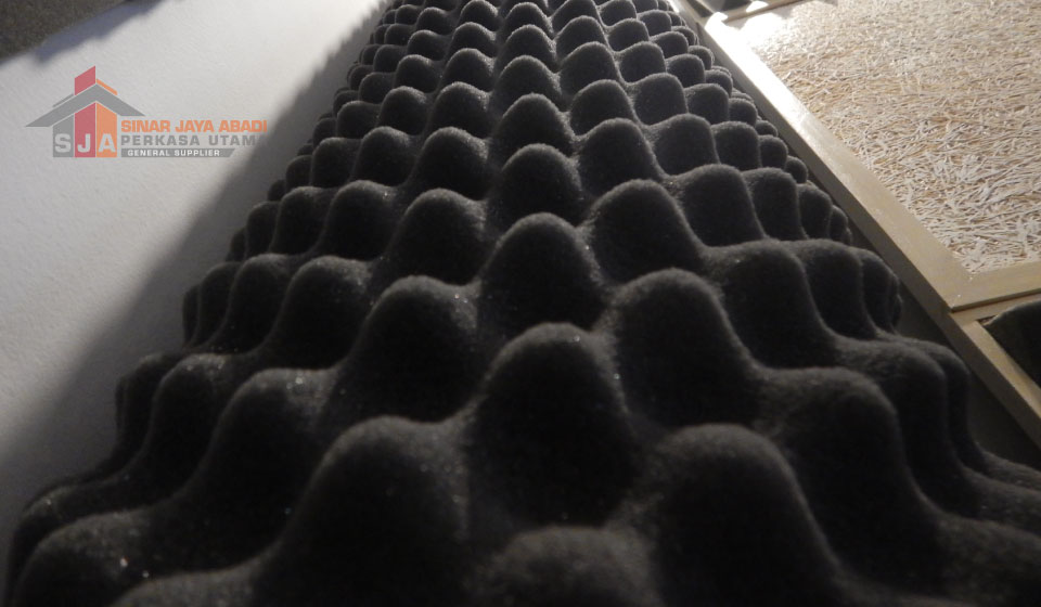 egg-foam-2 Compriband